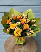 Букет цветов из:  Альстромерии и Розы в Светлом Саратовской области