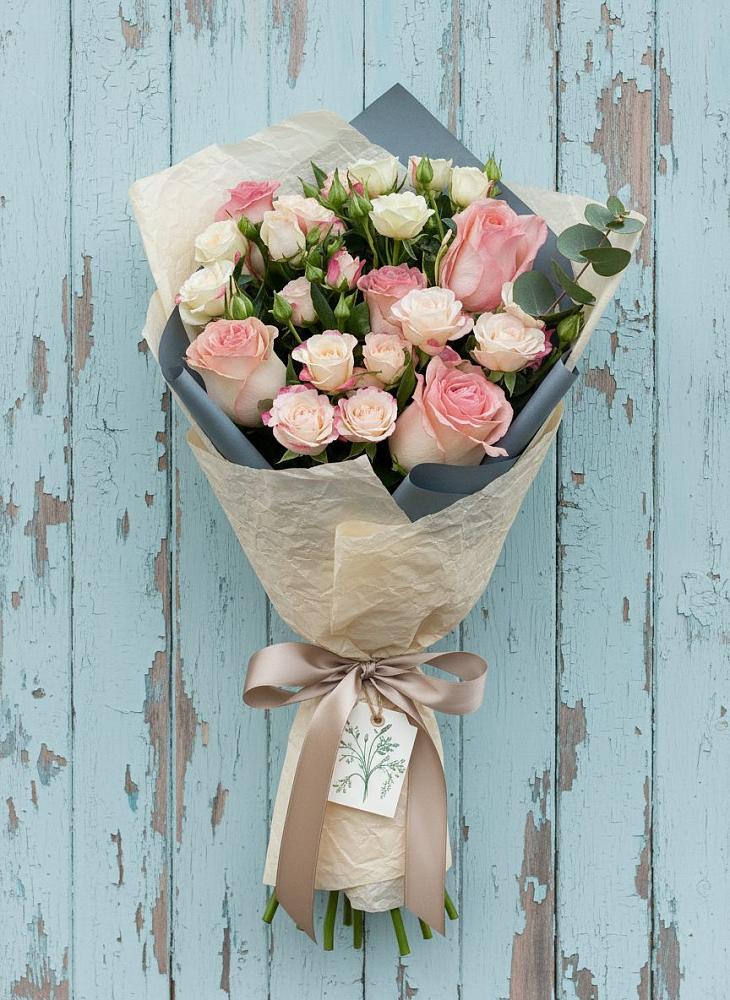 Букет цветов из: Розы в Светлом Саратовской области