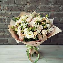 Букет цветов из:  Альстромерии, Розы и Хризантемы в Светлом Саратовской области