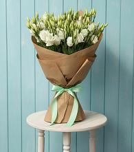 Букет цветов из:  Лизиантусы в Светлом Саратовской области