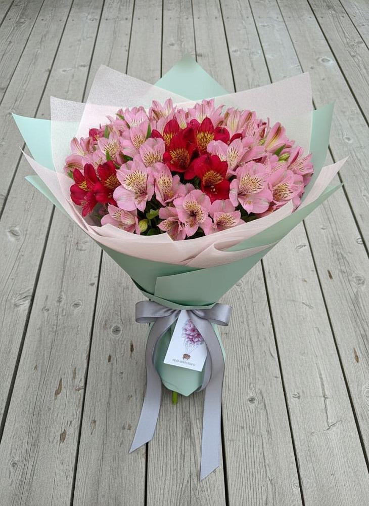 Букет цветов из: Альстромерии в Светлом Саратовской области