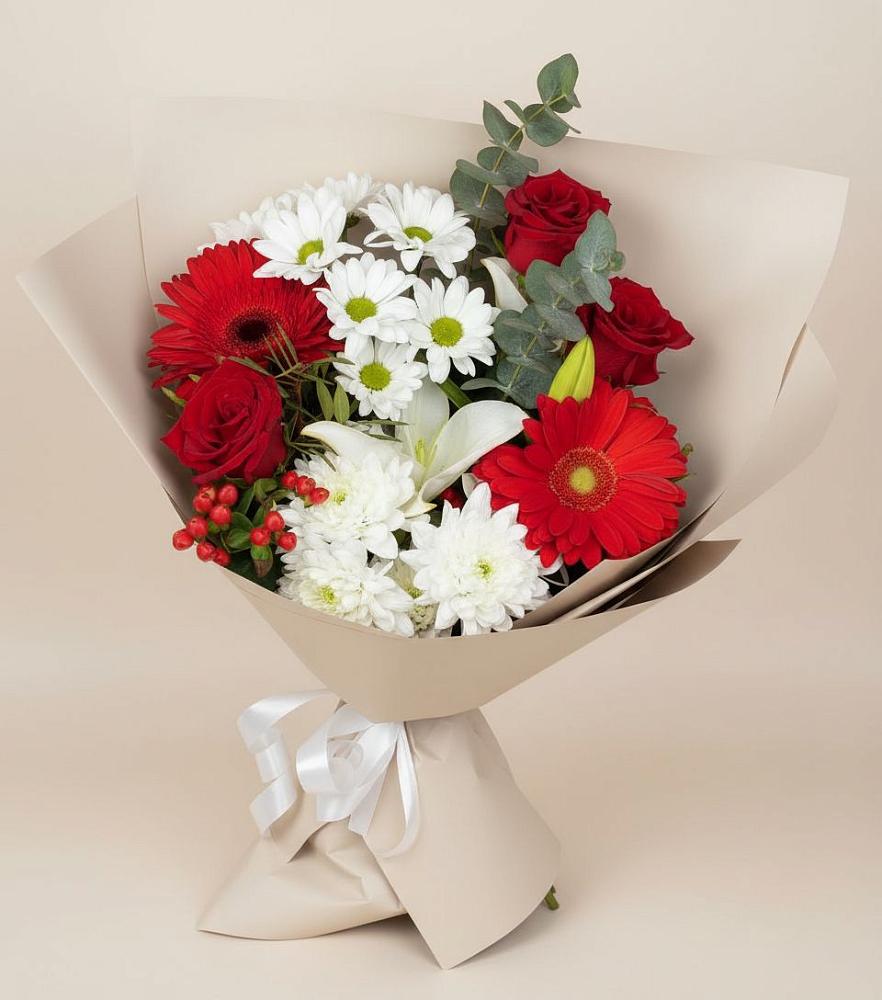 Букет цветов из: Розы, Хризантемы, Герберы и Лилии в Светлом Саратовской области