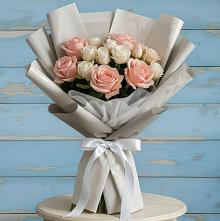 Букет цветов из:  Розы #REPLACE_PRED# Светлом Саратовской области