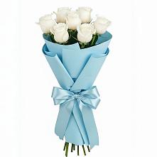 Букет 7 белых роз Проуд в Светлом Саратовской области