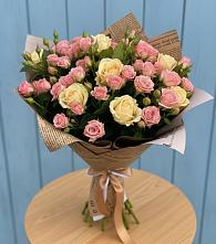 Букет цветов из:  Розы в Светлом Саратовской области