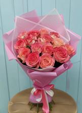 Букет 15 Розовых роз Равель в Светлом Саратовской области