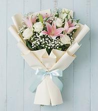 Букет цветов из:  Лилии в Светлом Саратовской области