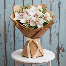 Букет цветов из:  Орхидеи и Розы в Светлом Саратовской области
